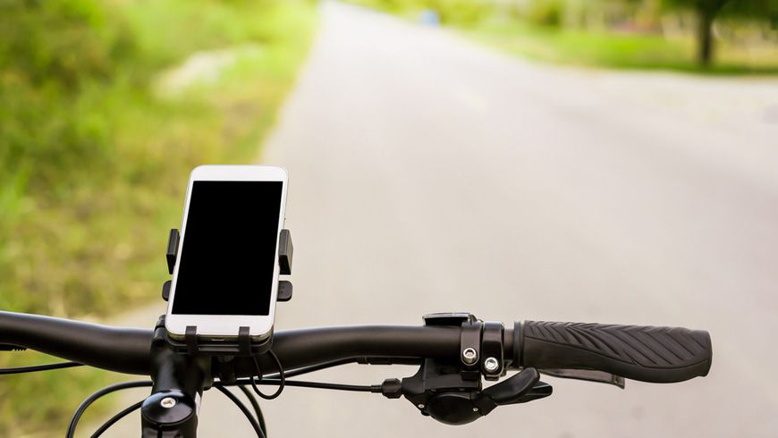 Navigeren met je smartphone op de fiets: 3 tips