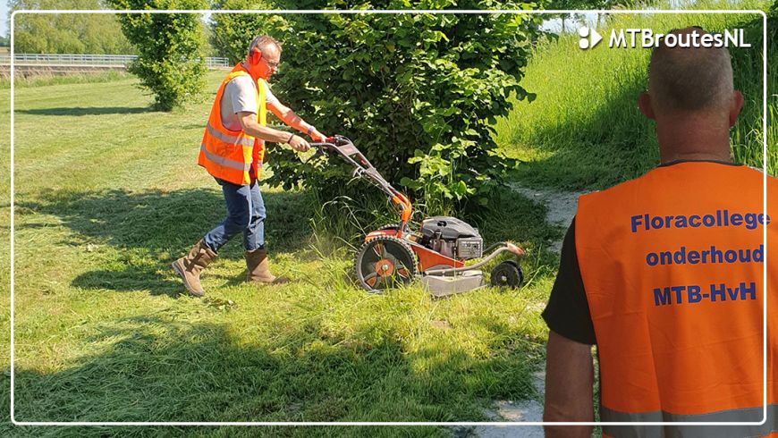 MTBroutes.nl steunt Trailcrew Hoek van Holland met terreinmaaier