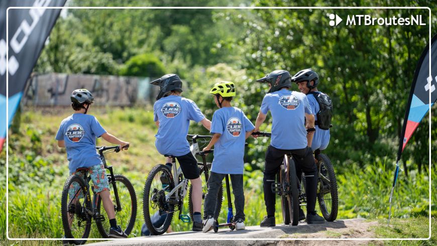 Kinderen zetten Bikepark Rotterdam op zijn kop tijdens geslaagd CUBE pumptrack evenement